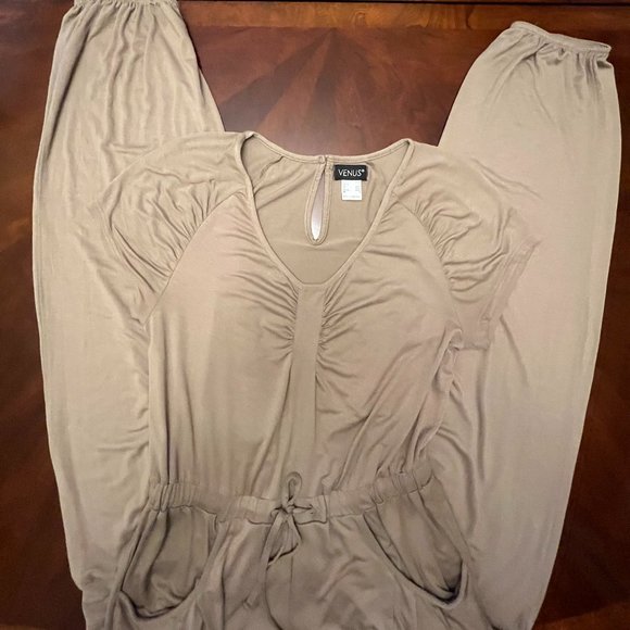 Venus Short sleeve tan jumpsuit, V neckline, two pockets, elastic hem on pant - Picture 1 of 7